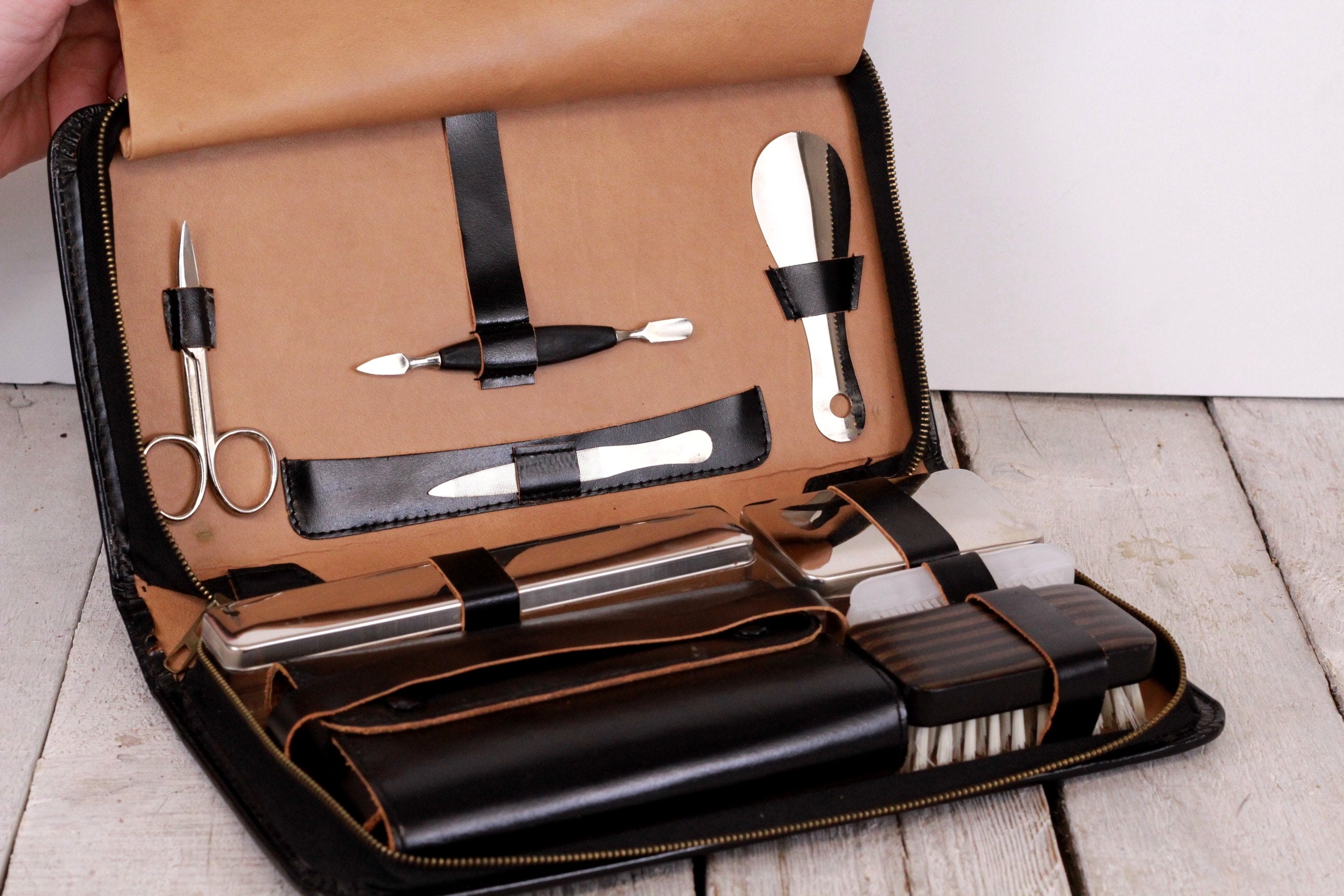 Vintage Travel Kit With Faux Leather Case Cosmetic Box Organizer Woman