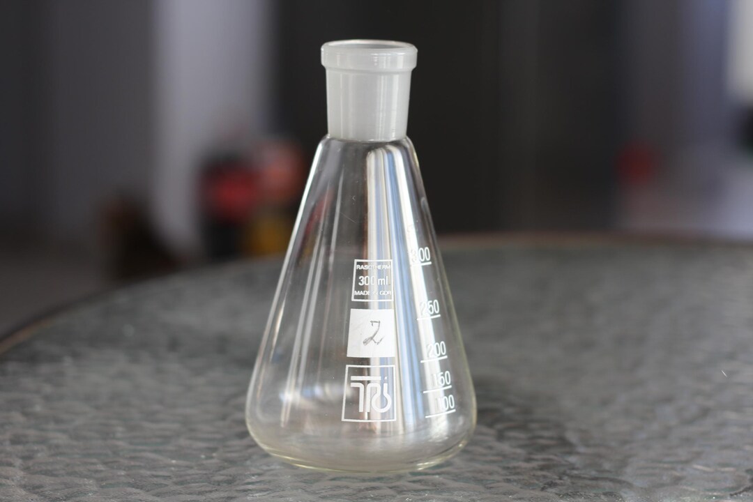 Vintage Laboratory Flask, Bulb, Scientist Glass Beaker, Medical ...