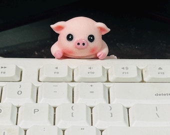 Cute pig! Miniature pig, Pig figurine, Desktop