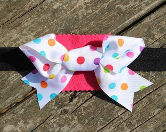 Bow with soft, stretchy band!