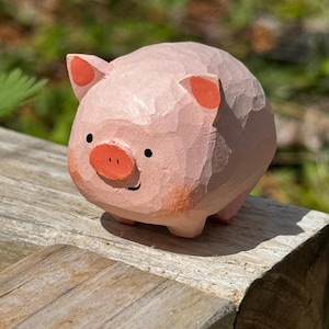 Wood carved Pig, Miniature Pig, Pig Figurine, Mini Pig, Tiny Pig
