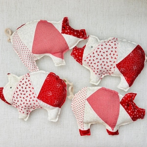 Vintage Quilt Pig, Primitive Farmhouse Decoration, Red White Patchwork Stuffed Animal