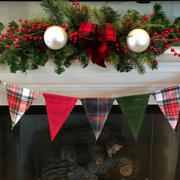 Christmas Plaid Flannel Fabric Flag Banner/Holiday Decor/Christmas Decor/Woodland/Cabin Decor/Christmas Garland/Plaid Flannel Banner/Lodge