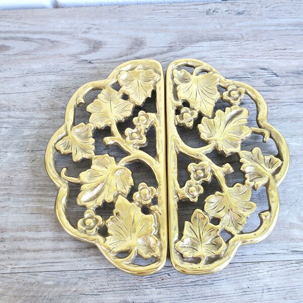 Vintage brass trivet with floral theme from Virginia Metalcrafters, heavy divided hot plate, ornate pot holder