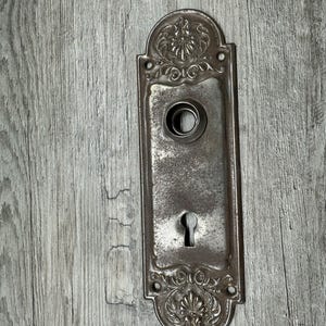 Antique metal Door Knob Back Plate, ornate Escutcheon, Victorian Restoration Door Hardware