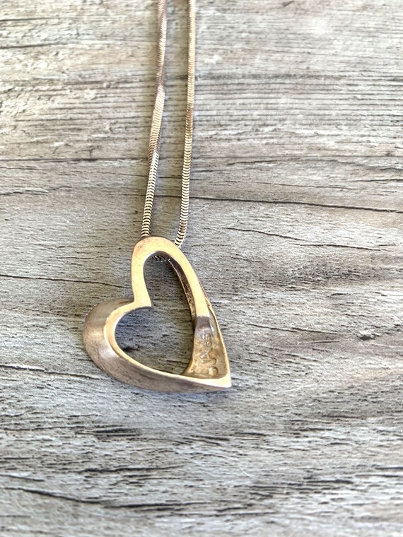 Vintage 31" silver necklace with sliding heart pendant Gem