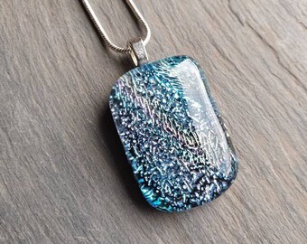 Magical sparkling colours in this crinklized dichroic glass pendant, stunning sparkling glass necklace.