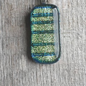 Dichroïsche glazen hanger: handgemaakt gesmolten glas, zilveren ketting