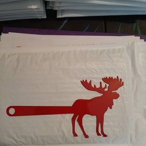 Moose mailbox flag