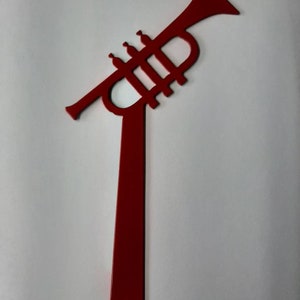 Trumpet mailbox flag