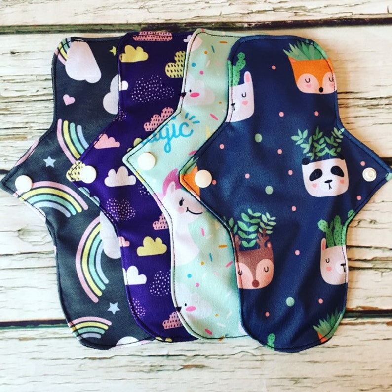 Four Pack Bamboo Cloth Sanitary Pad Extra High Absorbency image 0