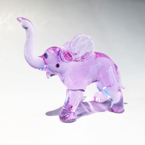 Glass Elephant Figurine/Sculpture Small