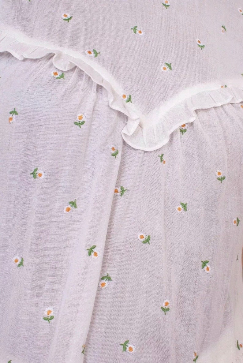 Vintage 1970s Style Meadows Camellia Daisy Embroidered Loose Fitting Prairie Cotton Dress image 6