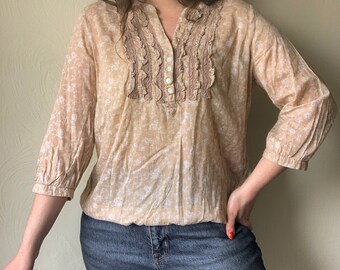 Vintage 1990s Beige White Floral Cotton Blouse