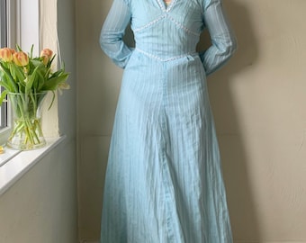 Vestido estilo pradera azul vintage de los años 70, hecho a mano