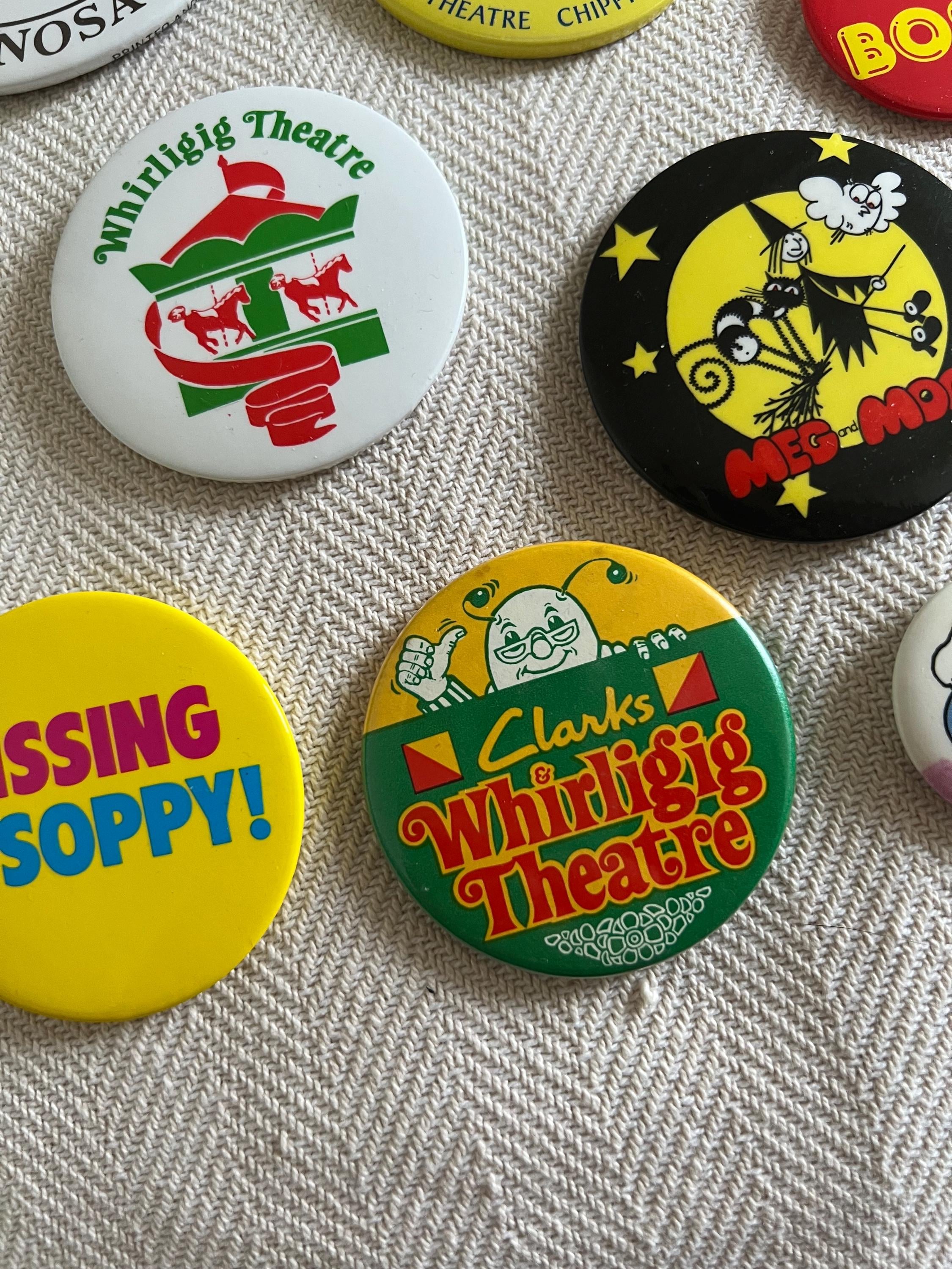 ピンズ・ピンバッジ・缶バッジ 70s-80s NIKE VINTAG PINS Amazon | 60's 70's 80's ヴィンテージ 缶バッジ ピンズ スラング