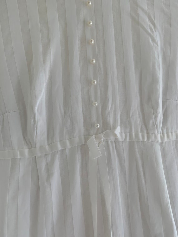 Vintage 1970s White Cotton Maxi Dress - image 5