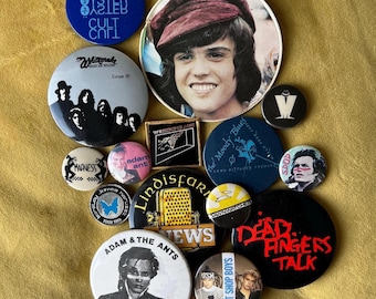 Vintage Retro Pin Anstecker Musik Bands 70er 80er Jahre Sammlerstück Pet Shop Boys, Adam & the Ants