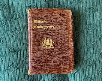Vintage Antique 1900 Leather Mini Book King Henry VIII Shakespeare