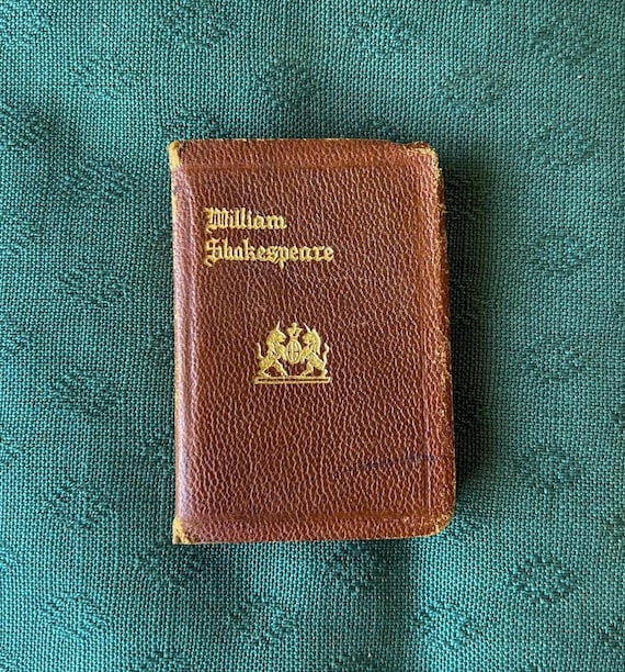 Vintage Antique 1900 Leather Mini Book King Henry VIII Shakespeare