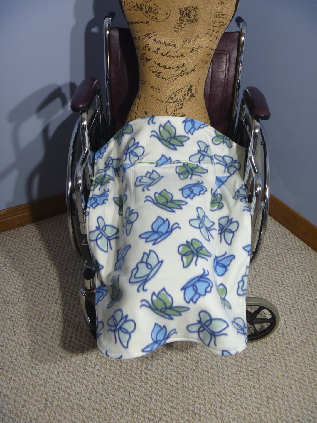 WHEELCHAIR LAP BLANKET midlength, Leg Blanket/cover, Lap Mat, Zip