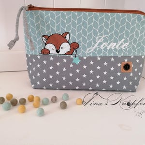 Kulturtasche /Windeltasche /Wickeltasche/personalisierbar, grau /mint, Fuchs, bestickt, Waldtiere