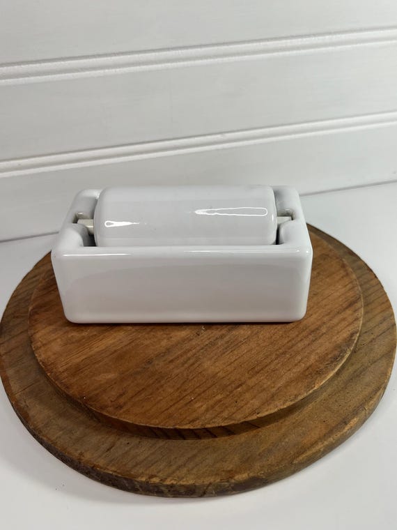 Vintage Stamp and Envelope Moistener; W.T. ROGERS, 3 inch roller