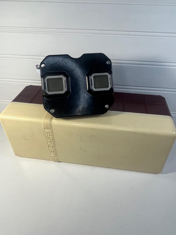 Sawyer's View Master Model C AND original storage case; 1940's; Bakelite;