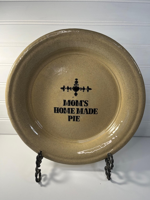 Stoneware Pie Plate; Moira Pottery; England; Moms homemade pie