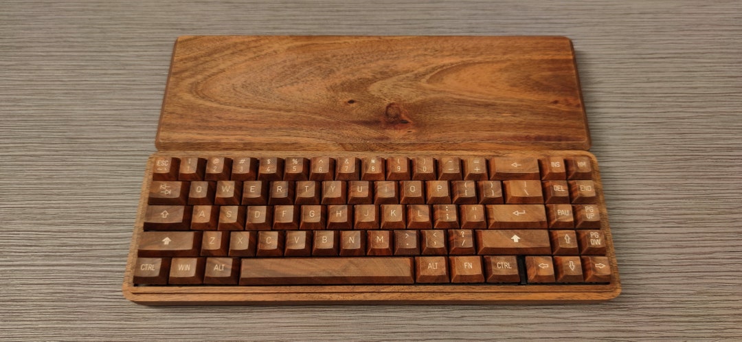 Clavier mécanique en bois M9 -  France