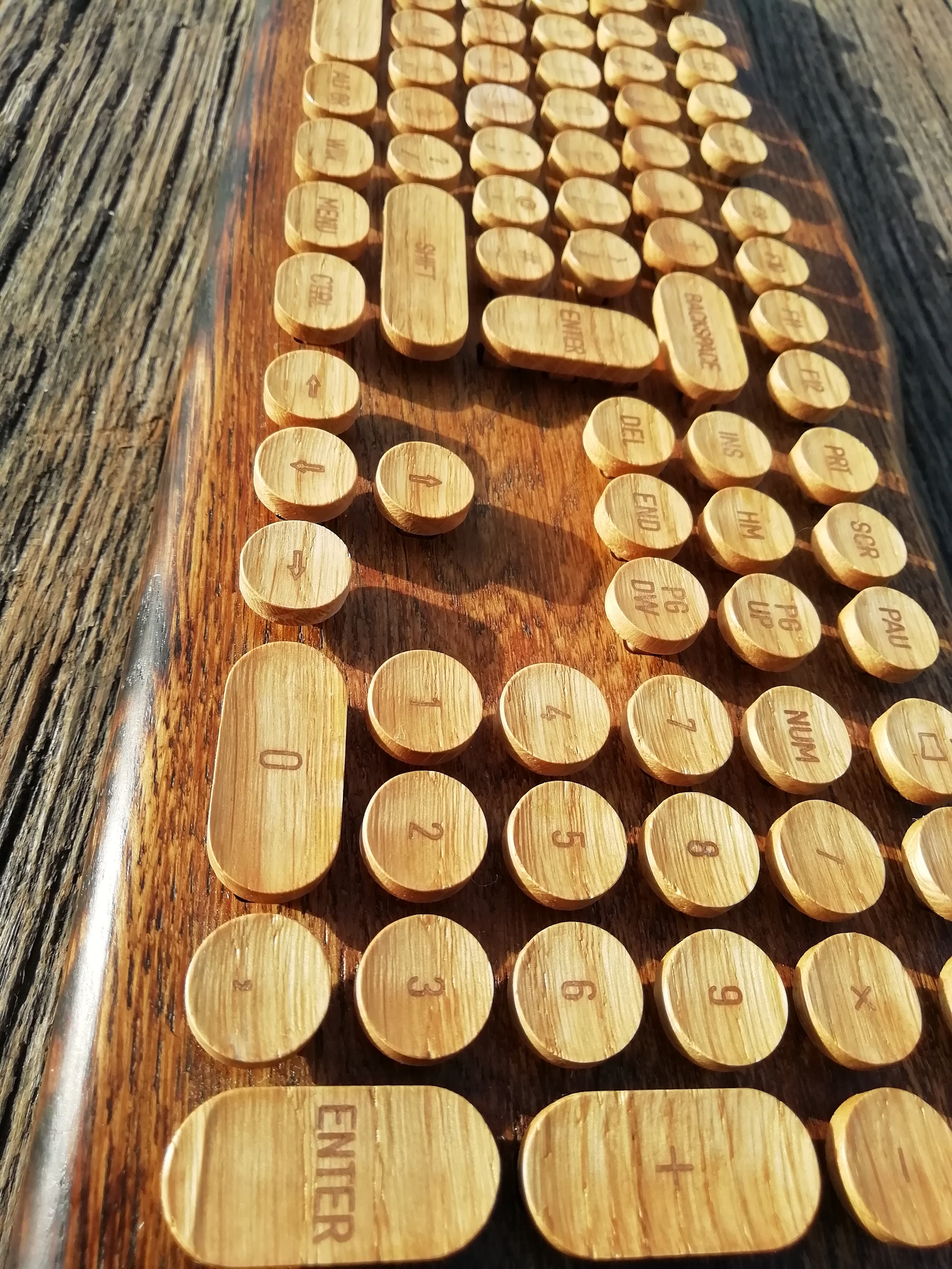 CroLander Wooden Typewriter Keyboard