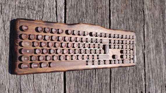 Essentiel, un nouveau clavier en bois chez Orée