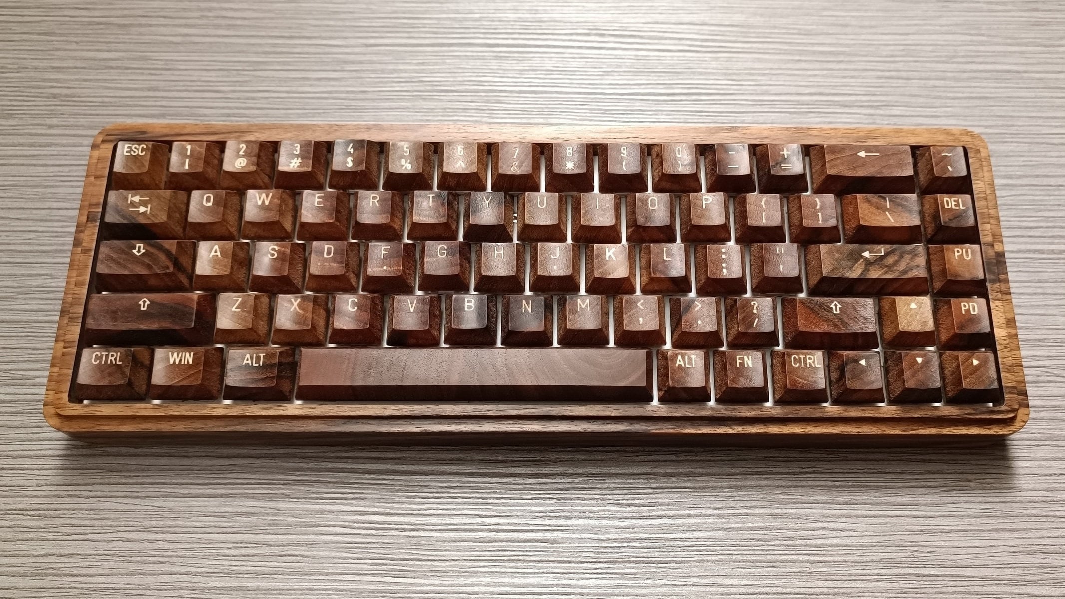 Cheapest 🥰 KBDfans Shop 65% Wooden Case Hot-swap Keyboard
