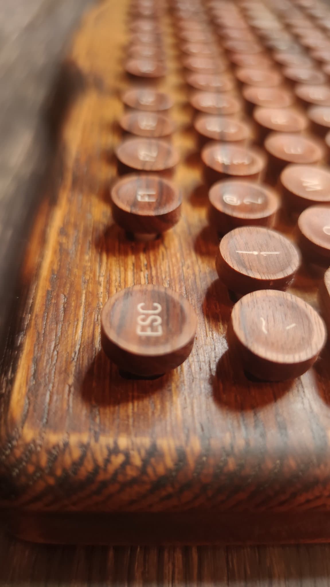 CroLander Wooden Typewriter Keyboard