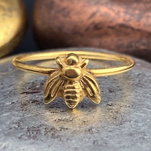 HANDMADE TO ORDER, Silver Bee Ring, Bumble Bee Stacking Ring, Insect Jewelry,  Ring Sizes 3-15 Available, Custom Jewelry, Nature Lover Gift