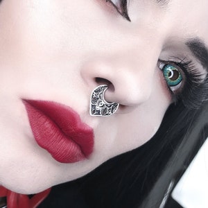 Ornate Septum Ring, Tribal Septum Hoop, Sterling Silver Septum Piercing, Septum Hoop, Bohemian Septum Hoop, Lacy Septum Ring, Exotic Jewelry