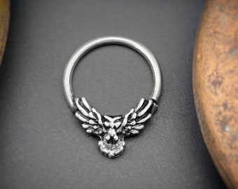 MADE TO ORDER Solid Fein Silber Fliegen Eulen Septum Ring, Witchy Piercing