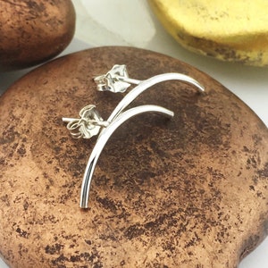 HANDMADE TO ORDER Solid Sterling Silver Curved Bar Helix Stud, Curved Bar Earring, Helix Piercing, Curved Cartilage Earring, Minimalist Stud
