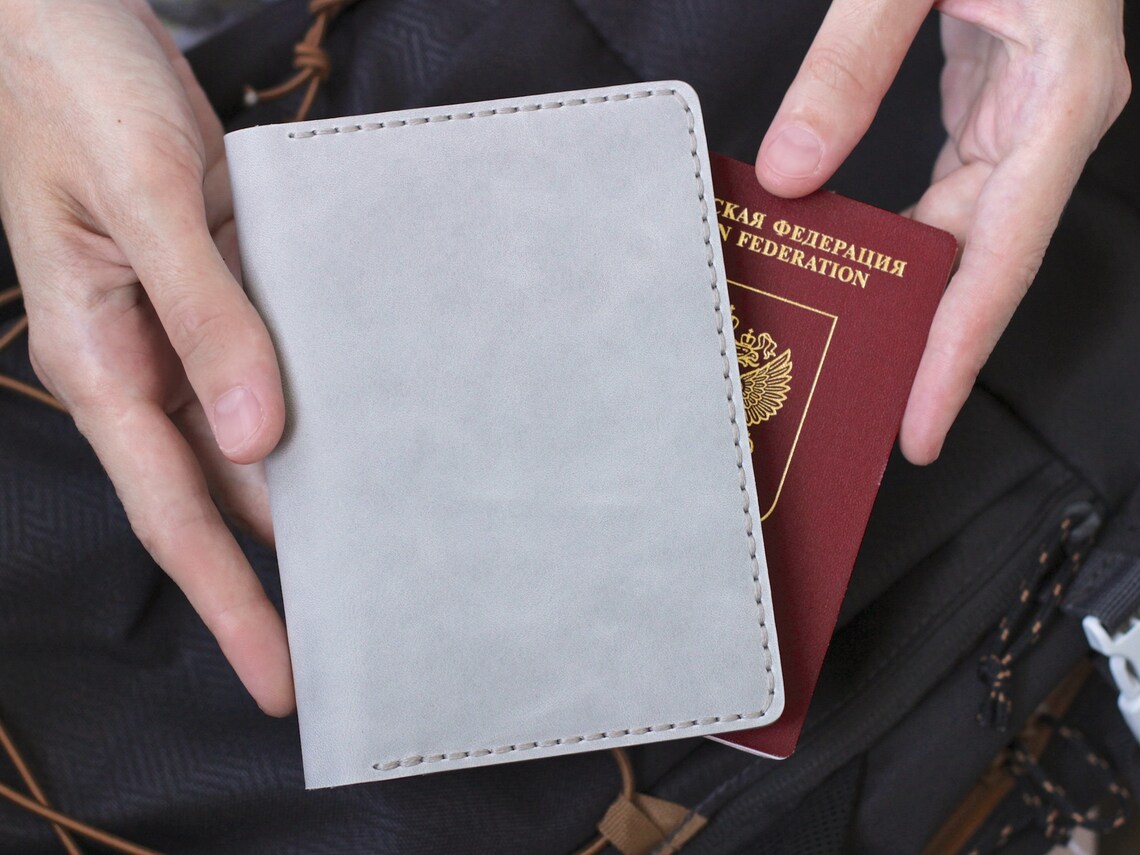 Custodia Passaporto In Pelle PU Con Blocco RFID - Portadocumenti Da Viaggio Slim E Sicuro