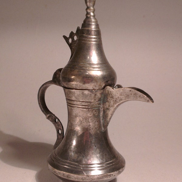 Vintage Arabic Coffee Pot, Dallah Traditional Coffeepot. Small Dallah Turkish Coffee Pot, Silverplated Dallah, Silver On Brass