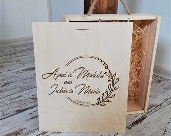 Personalized wooden wine box 3 bottle/ wedding gift / anniversary / christmas gift / champagne box /housewarming gift / personalized gift