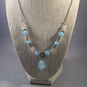 Beautiful Teardrop Necklace, Teardrop Necklace, Chain Necklace, Bead Necklace