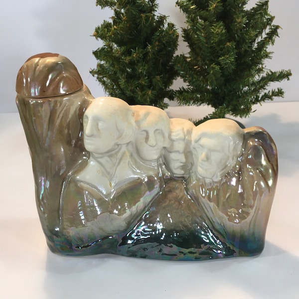 Mount Rushmore 1969 Decanter