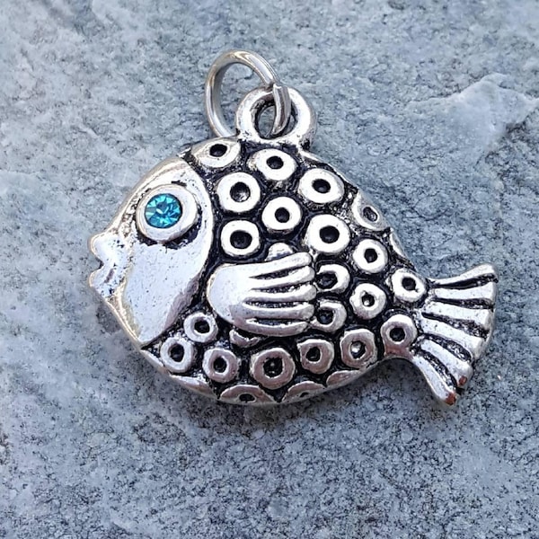 Silver fish charm with blue crystals, sealife beach charms, silver fish jewelry, tropical fish charm, silver fish pendant, ocean lover gift