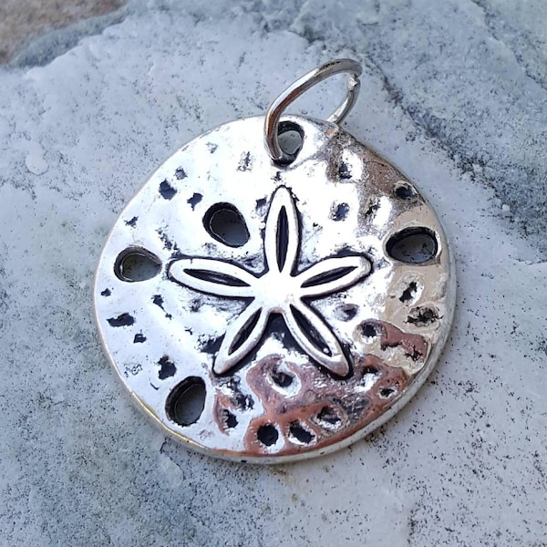 Silver sanddollar charm, silver sanddollar pendant, tropical ocean beach charm jewelry, silver sand dollar charm, silver sand dollar pendant