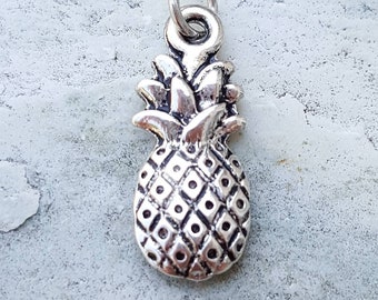 Tiny silver pineapple charm for bracelets, tiny silver pineapple pendant, silver pineapples, tiny pineapple jewelry, tropical fruit charm