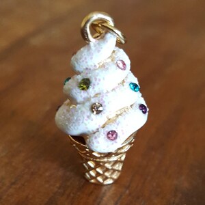Glitzernde Eiswaffel Charms Anhänger, 3D Clips, ebnen Kristall Eis Kegel Anhänger, kleine Eiscreme Kegel Anhänger, glitzernde Dessert Anhänger
