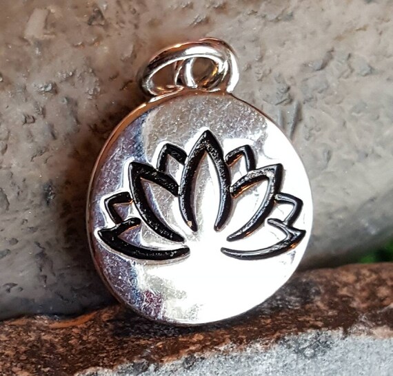 20pcs 13x18mm Zinc Alloy Lotus Charm Flower Charm,yoga necklace,Lotus Blossom,Antique Silver
