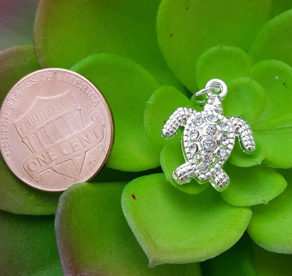 Collana in argento sterling con tartaruga delicata
