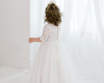 Tweedelige boho-outfit bloemenmeisje, witte tule tuturok en kanten top, strandtrouwjurk voor meisjes, eerste communiekleding